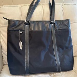 Mobile Edge Ultra Tote Notebook Case